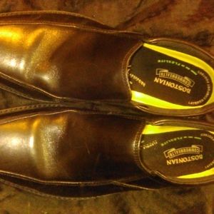 Bostonian size 11 black